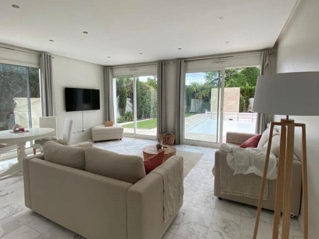 Location Maison 5 pièces 155m² ST MEDARD EN JALLES 33160