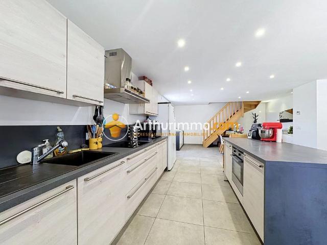 Location Maison 5 pièces 156 m2 à Bourgoin Jallieu