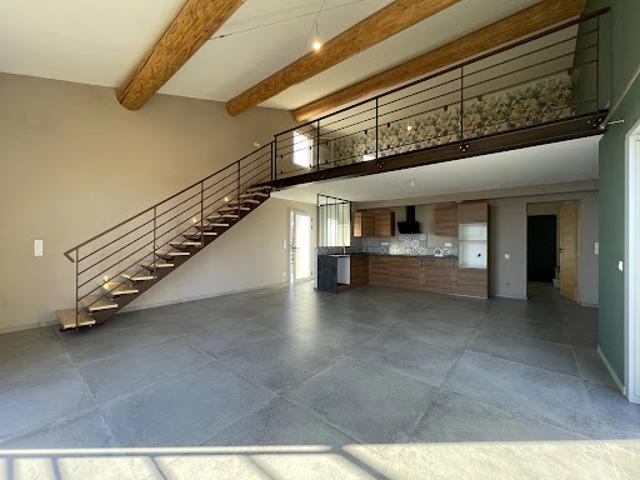 Location Maison 5 pièces 158.39 m2 Saint Saturnin lès Apt