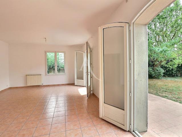 Location Maison 5 pièces 159 m2 Marseille 12ème