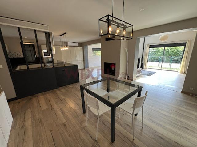 Location Maison 5 pièces 150 m2 Villette de Vienne