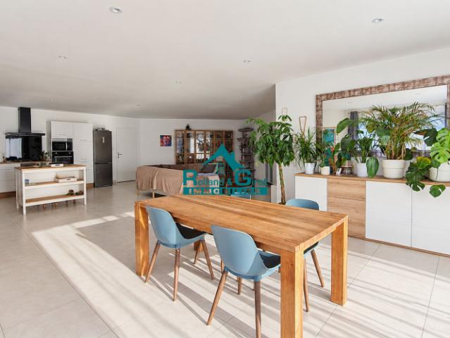Location maison 5 pièces 150 m²