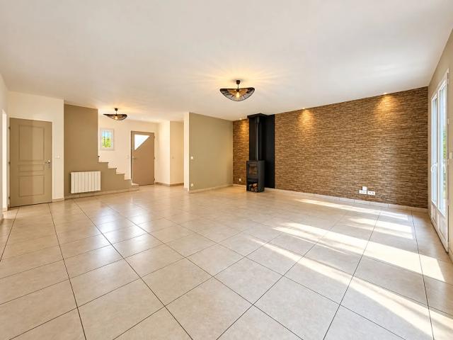 Location maison 5 pièces, 150.00m², Meulan en Yvelines