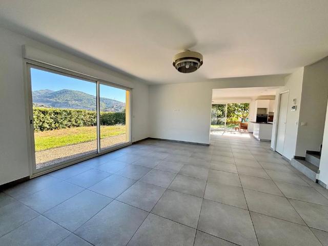 Location Maison 5 pièces 152m² NICE 06000