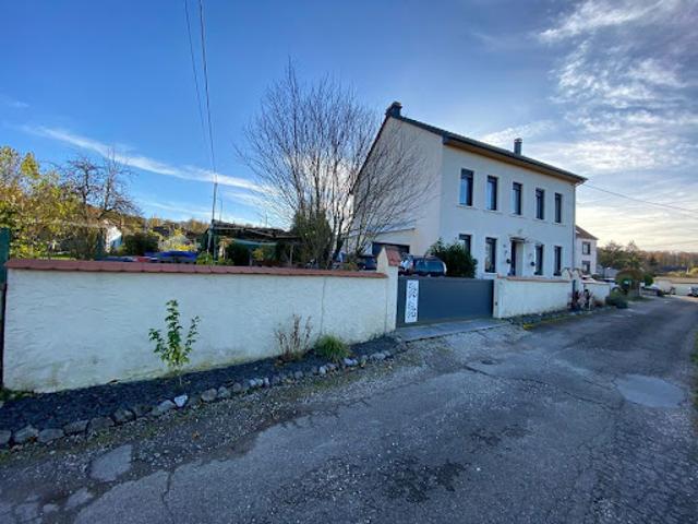 Location Maison 5 pièces 160 m2 Sarreinsming
