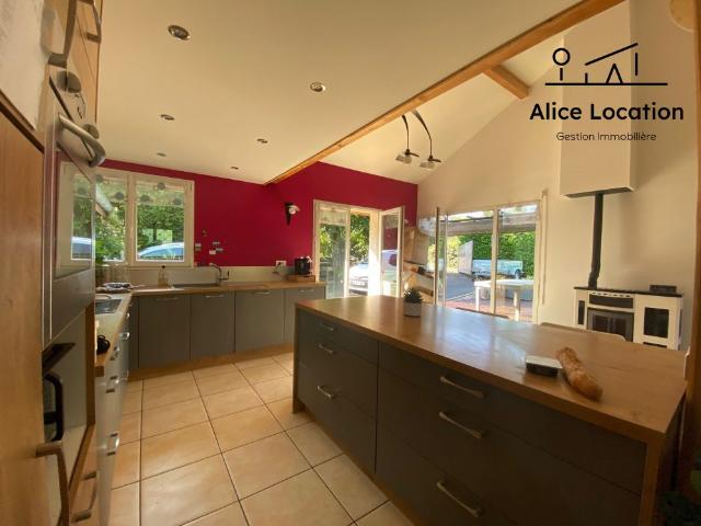 Location Maison 5 pièces 160m² ALLINGES 74200