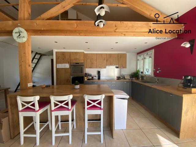 Location Maison 5 pièces 160m² ALLINGES 74200