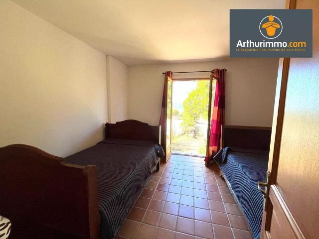 Location Maison 5 pièces 180 m2 à Coti Chiavari