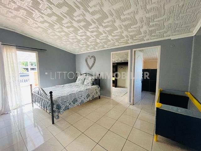 Location Maison 5 pièces 183m²