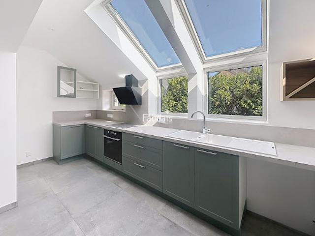 Location Maison 5 pièces 198.09 m2 Colombieres
