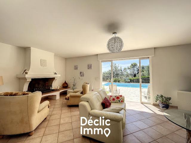 Location Maison 5 pièces 208 m2 Opio
