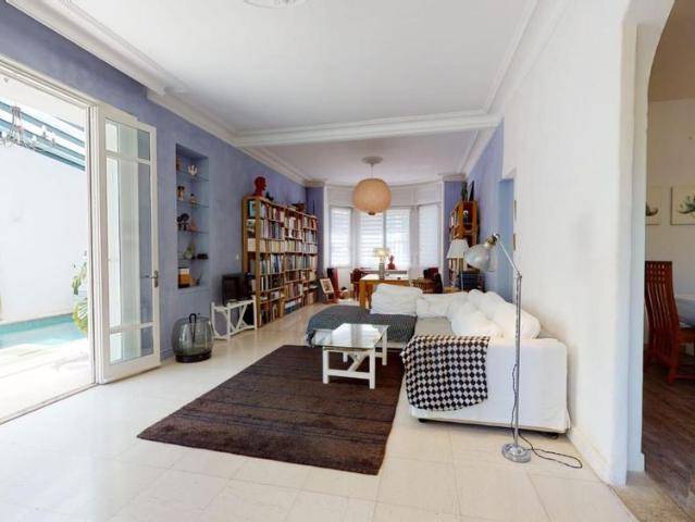 Location Maison 5 pièces 209m² MONTPELLIER 34070