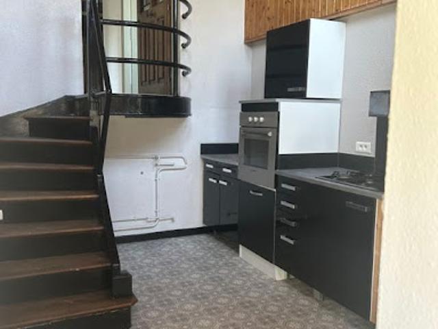 Location Maison 5 pièces 200 m2 Sochaux