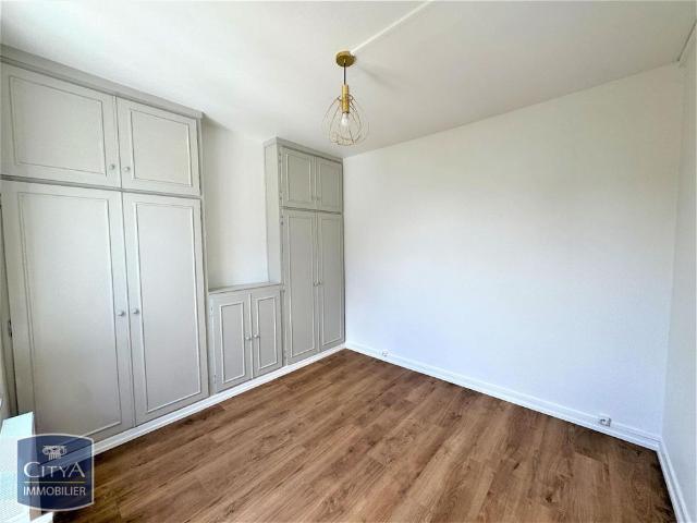 Location Maison 5 pièces 200m² HAUBOURDIN 59320