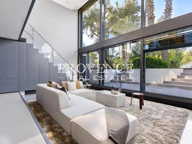 Location Maison 5 pièces 280 m2 Marseille 8ème