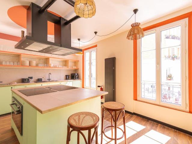 Location Maison 5 pièces 414 m2 Paris 20ème