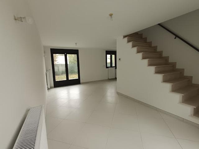 Location Maison 5 pièces 65 m2 Limours