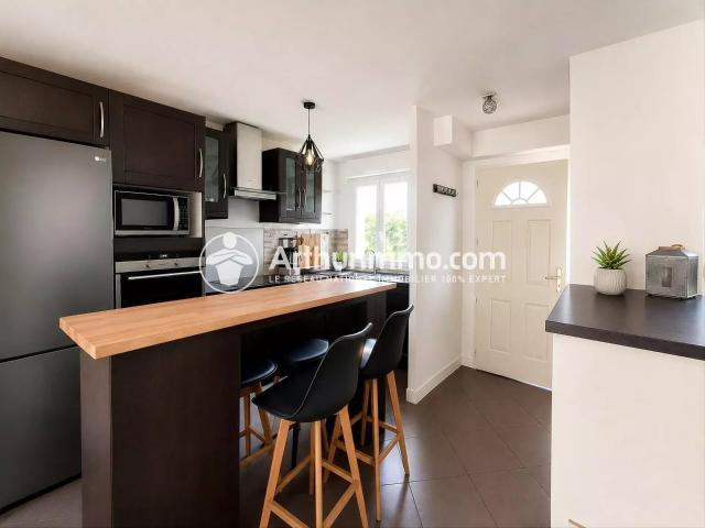 Location Maison 5 pièces 77 m2 à Corbeil Essonnes