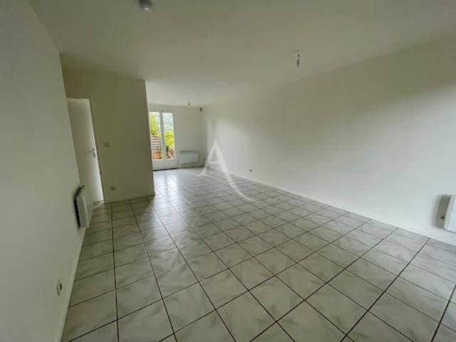 Location Maison 5 pièces 77 m2 Saint Rémy lès Chevreuse