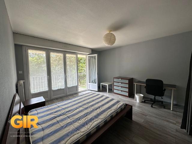 Location Maison 5 pièces 77m² RENNES 35000