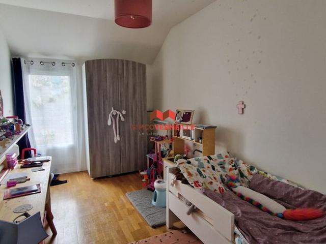 Location Maison 5 pièces 77m²