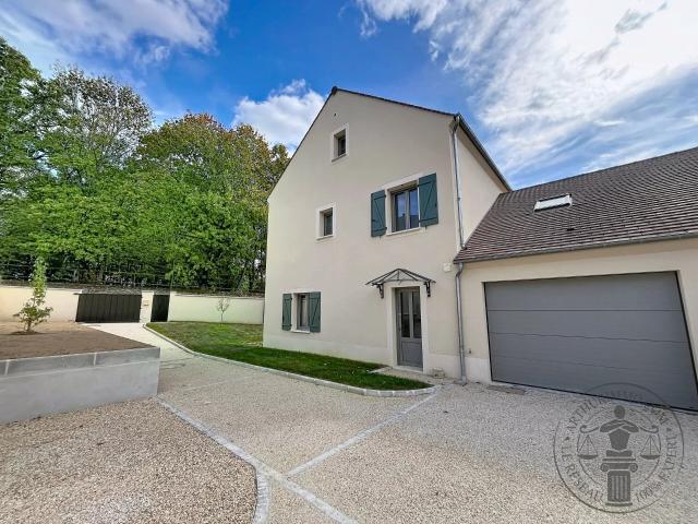 Location Maison 5 pièces 79 m2 à Dourdan
