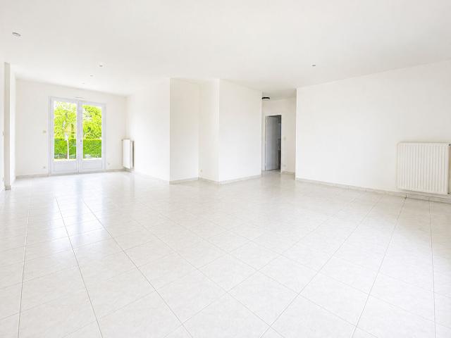 Location maison 5 pièces, 81.00m², Montaigu Vendée