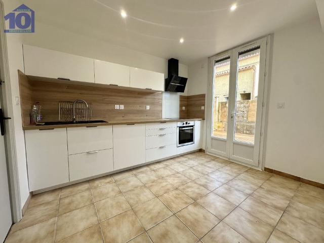 Location Maison 5 pièces 83m² VALRAS PLAGE 34350