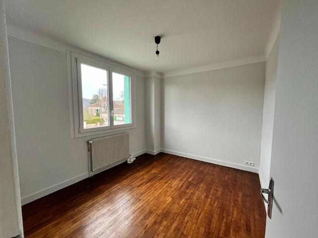 Location maison 5 pièces, 85.00m², Touzac