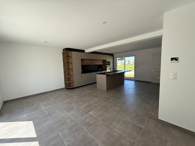 Location Maison 5 pièces 87m² ST MARS DU DESERT 44850