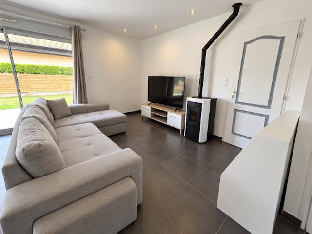 Location Maison 5 pièces 89.74 m2 Saint Avre