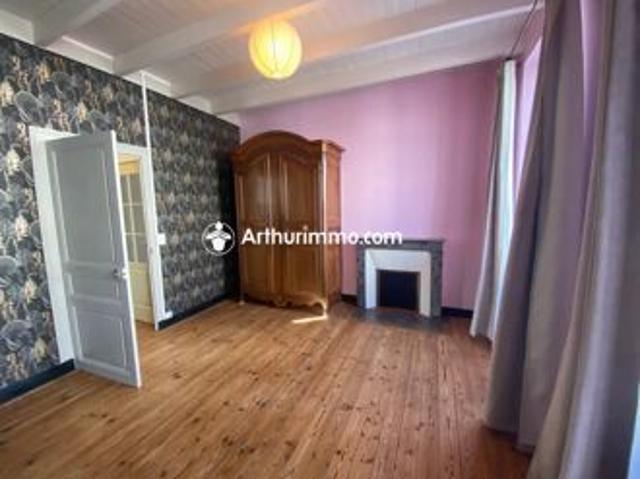 Location Maison 5 pièces 89 m2 à Matha