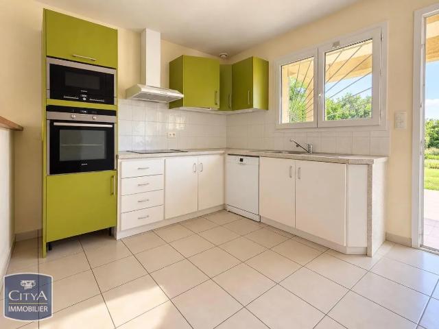Location Maison 5 pièces 89m² COUTRAS 33230
