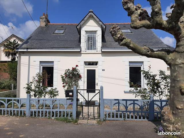 Location Maison 5 pièces 90 m2 Saint Etienne de Montluc