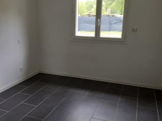 Location Maison 5 pièces 90 m2 Villandraut