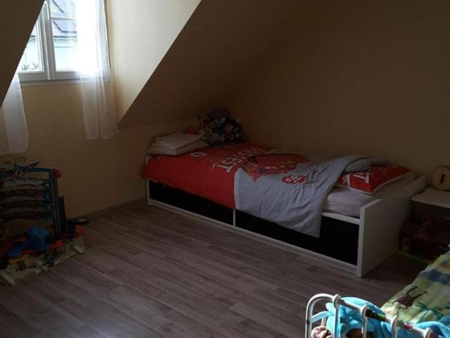 Location Maison 5 pièces 90m² LUYNES 37230