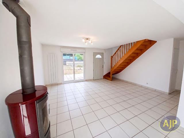 Location Maison 5 pièces 92.21 m2 La Vraie Croix