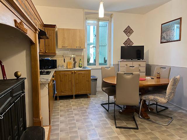 Location Maison 5 pièces 92 m2 Pezenas