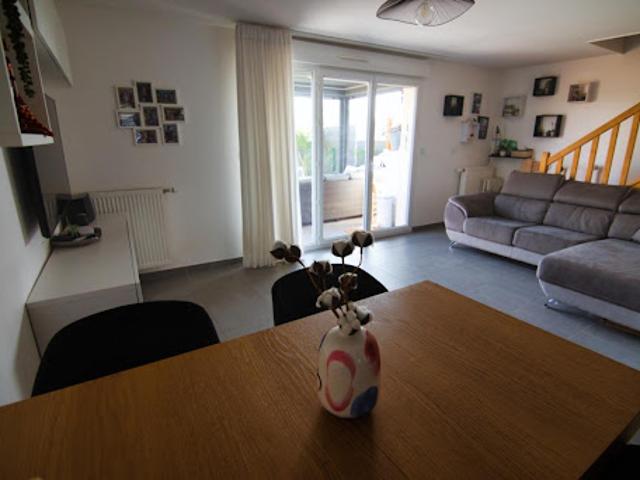 Location Maison 5 pièces 93 m2 Saint Genis Pouilly