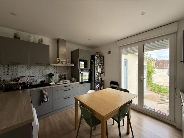Location Maison 5 pièces 95 m2 Pont sur Yonne