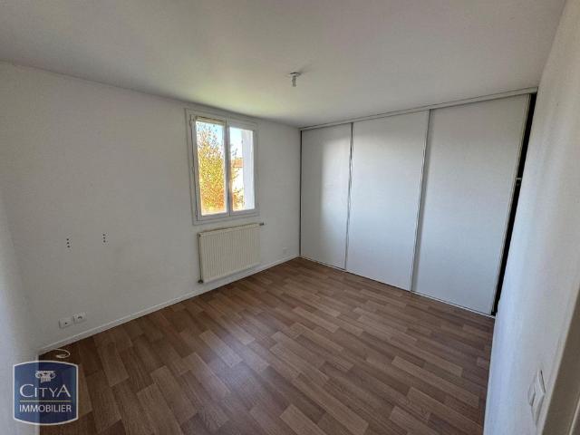 Location Maison 5 pièces 95m² BUXEROLLES 86180