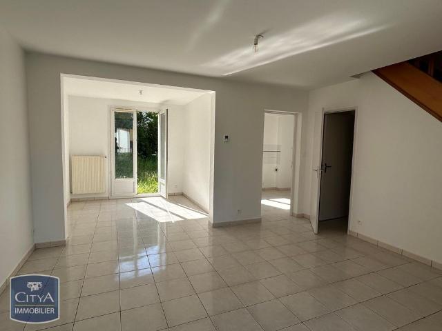 Location Maison 5 pièces 95m² BUXEROLLES 86180