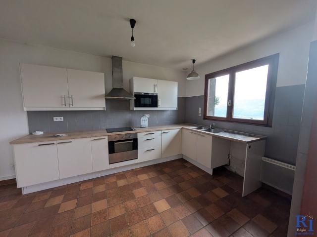 Location Maison 5 pièces 95m² CORENC 38700