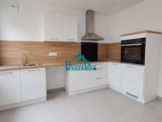 Location Maison 5 pièces 96m²
