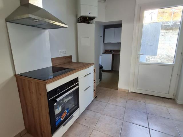 Location Maison 5 pièces 97m² ANGOULEME 16000