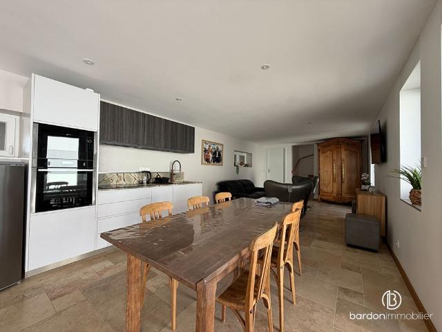 Location Maison 5 pièces 98m²