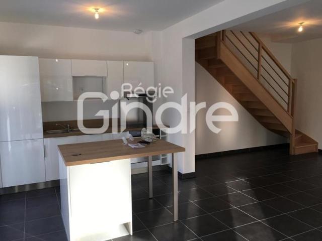 Location Maison 5 pièces + cuisine 122,23 m² 1