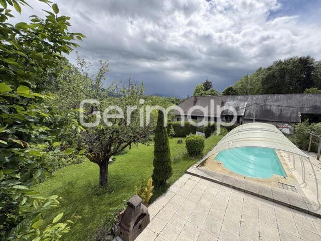 Location Maison 5 pièces + cuisine 199,48 m² 1