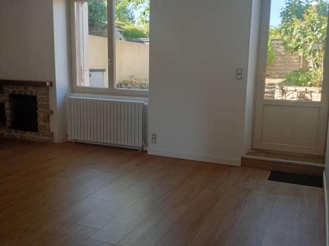 Location maison 5 pièces Les Herbiers 85