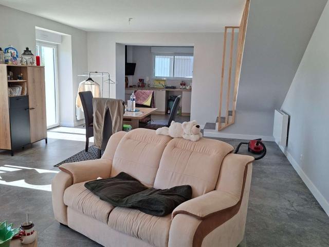 Location maison 5 pièces Lignol 56